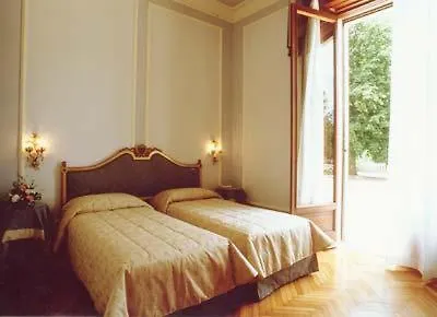 Park Potenziani Ξενοδοχείο 4*