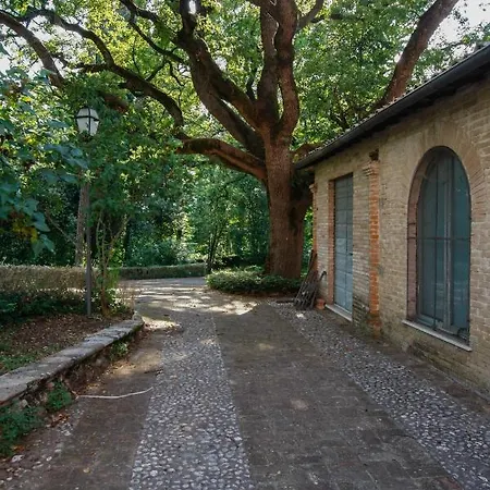 Park Potenziani Szálloda Rieti