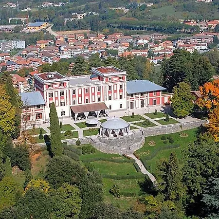 Park Potenziani Szálloda