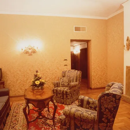Ξενοδοχείο Park Potenziani 4*